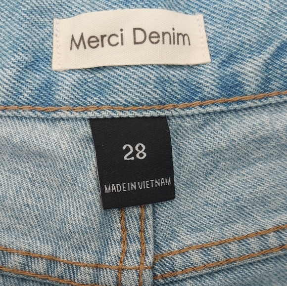 Merci Denim High-Waist Loose Fit Taper Leg Jeans Size 28 - Picture 4 of 10